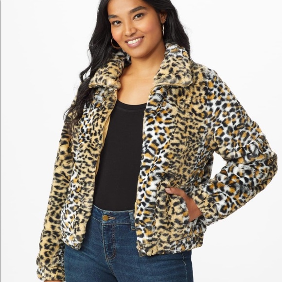 Like new blazer animal print - Picture 2 of 9